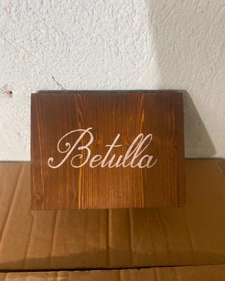 Segnatavoli in legno