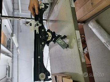 ALZA CRISTALLO ELETTRICO