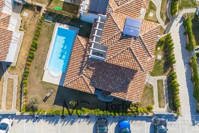 San Teodoro | Nuova villetta su due livelli con pi