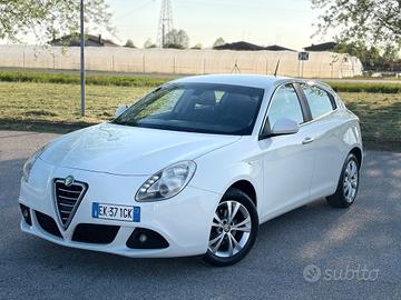 Alfa Romeo Giulietta 1.6 JTDm-2 105 CV Exclusive