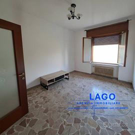 Appartamento di 110 m² con 4 locali e box auto a M