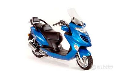 Ricambi accessori Kymco GrandDink 125 150 250