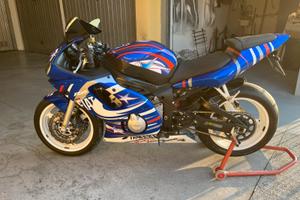 YAMAHA R6 2001 STRADA - PISTA