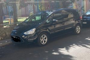 ford s max 7 posti