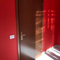 10 porte di cui 1 porta a scrigno