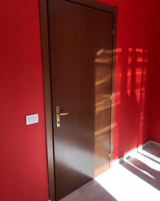 10 porte di cui 1 porta a scrigno