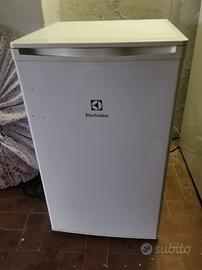 Congelatore verticale Electrolux Rex-line 