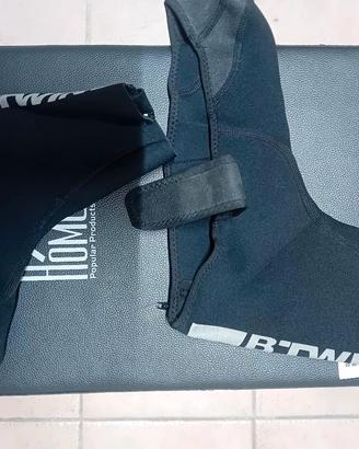 calzature sportive da ciclismo 