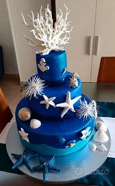 Torta scenica per feste. Fatta interamente a mano.
