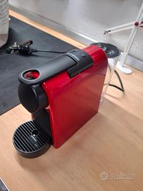 macchina caffè delonghi essenza mini a cialde 