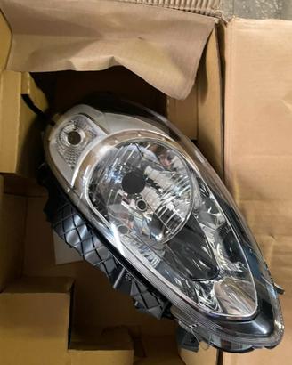 Faro Anteriore Destro Fiat Punto Evo - TYC (Nuovo