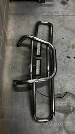 Bull bar inox con doppia barra LED