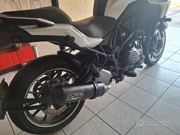 benelli trk 502s