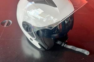 Casco jet