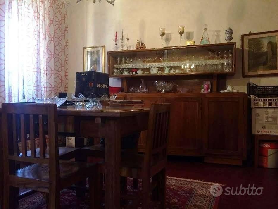 Rustico / Casale di 400 m² con più di 5 locali e p - Vista 2