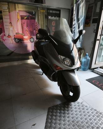 Yamaha T Max
