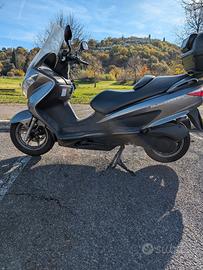 Suzuki Burgman 200 - 2012