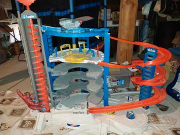 maxi garage hot wheels