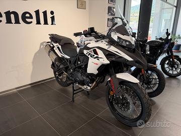 Benelli TRK 502 x Nuova Tris di Valigie tasso zero