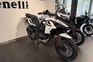 Benelli TRK 502 x Nuova Tris di Valigie tasso zero