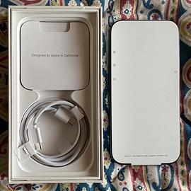 iPhone 15 128 gb NUOVO con scontrino