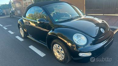 New beetlee 1.6 benz cabrio