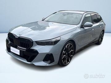 BMW Serie 5 540d Touring 48V xdrive M Sport Pro 18