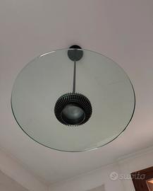 2 lampade. 1 a soffitto e 1 a sospensione. Orginal