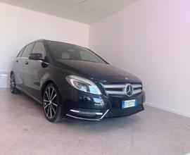 MERCEDES-BENZ B 200 CDI Automatic Premium