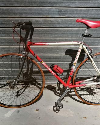 bicicletta da corsa con cambio campagnolo 