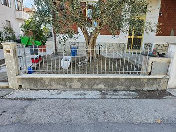 Recinzione ferro zincato