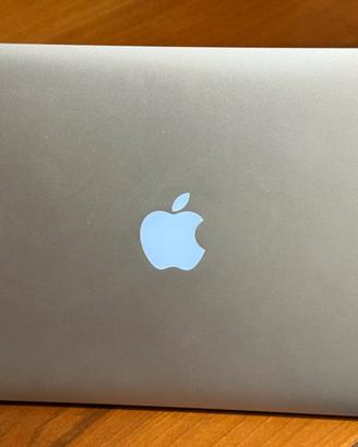 Mac Book Pro 2015 13 pollici perfetto