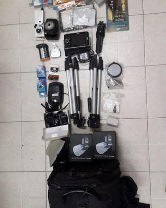 ZAINO, CAVALLETTO, RIFLESSE, COMPAC FLASH ECC...