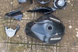 Kawasaki z750 pezzi di ricambio