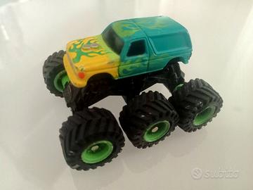 Micro Machines Monster Truck Insane Ford