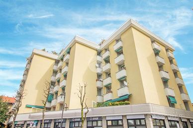 MONOLOCALE A GARBAGNATE MILANESE