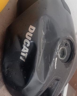 serbatoio ducati Monster 