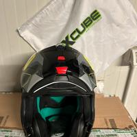 Casco modulare in fibra