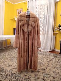 Pellicia visone femmina con inserti zibellino