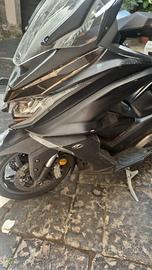ak 550 kymco 