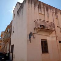 Casa indipendente abitabile