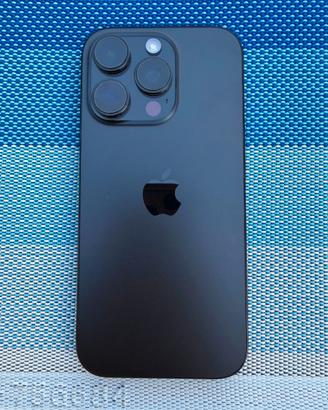 APPLE IPHONE 16 PRO NERO 256GB + CARICATORE