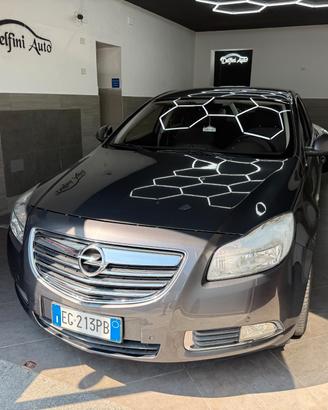 Opel Insignia 2.0 CDTI 160CV 4 porte Cosmo