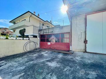 AUTORIMESSA A CAPPELLE SUL TAVO