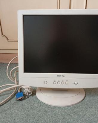 Monitor VGA BenQ FP557 15" 