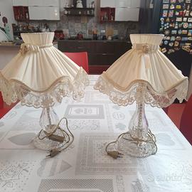 Lumi  da tavolo o comodini 