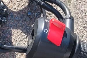 Commutatore Blocchetto destro Honda cb125r