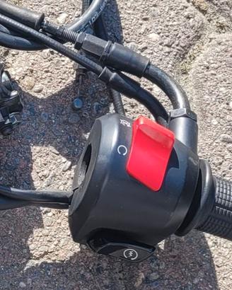 Commutatore Blocchetto destro Honda cb125r