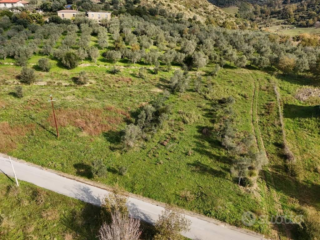 Terreno di 10500 m² a Perdifumo - Vista 3
