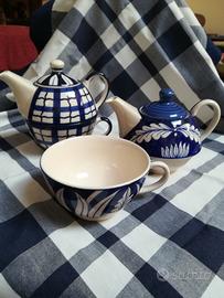 Teiera con tazza